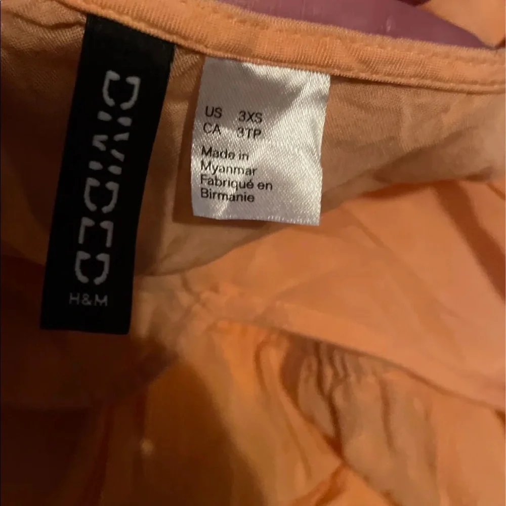H&M peach romper XS